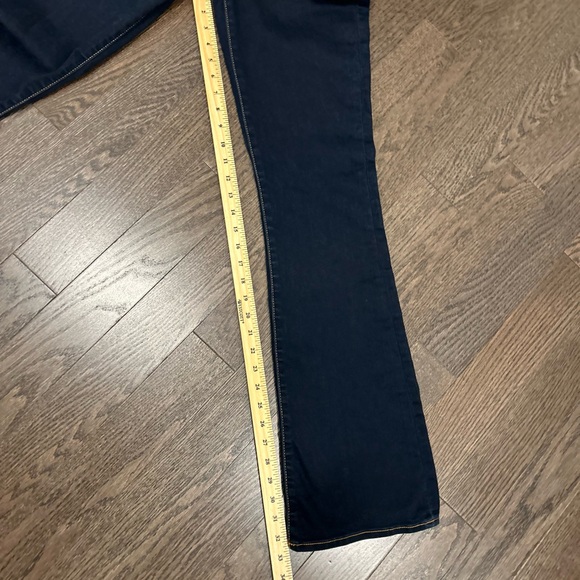 Lucky Brand women’s Dark Blue Jeans - Picture 2 of 8